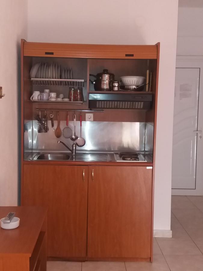 Vangelis Nea Vrasna Bagian luar foto